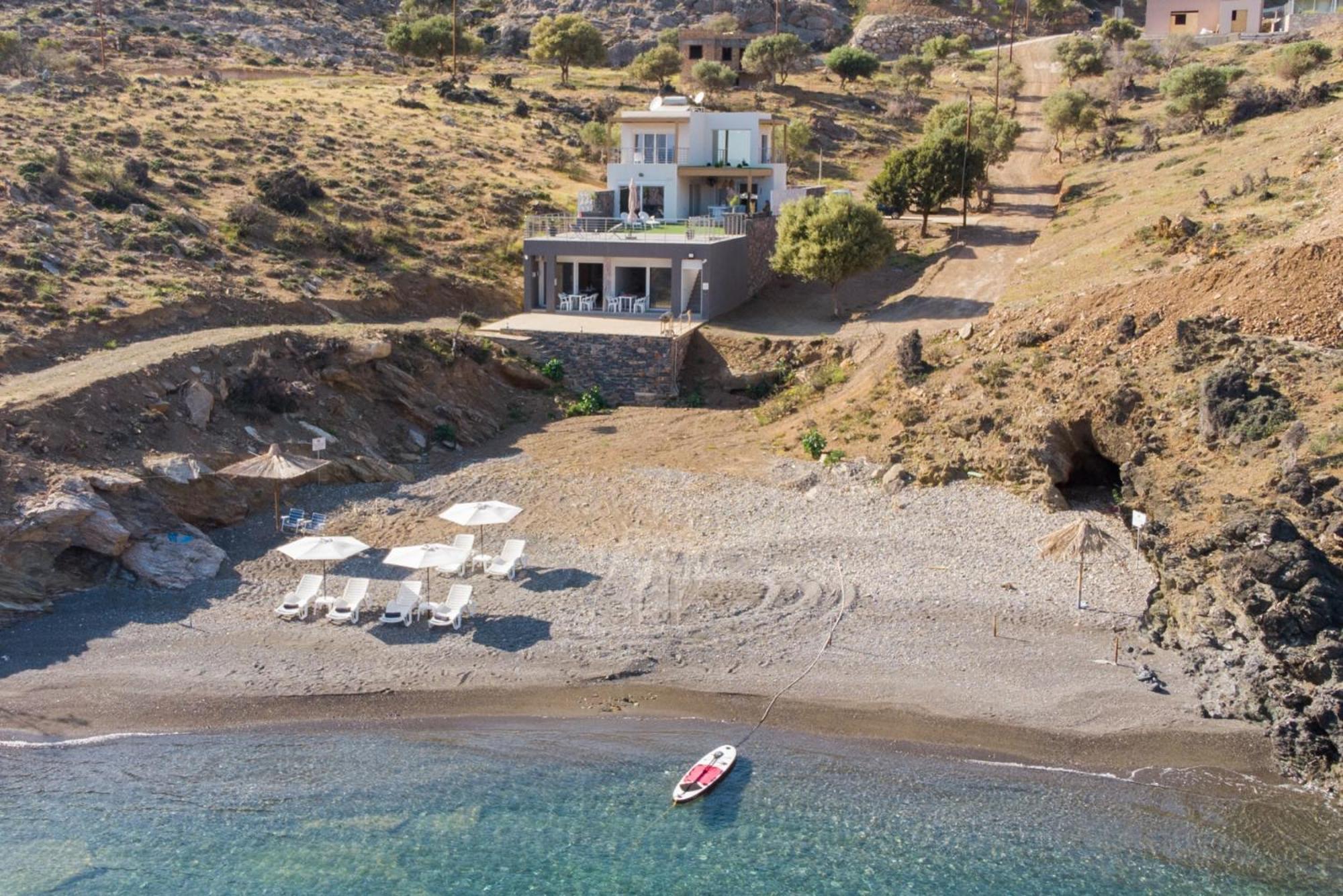 Beachfront Studio Kyma West ~ Crete'S Hidden Gem Kaloí Liménes Exterior foto